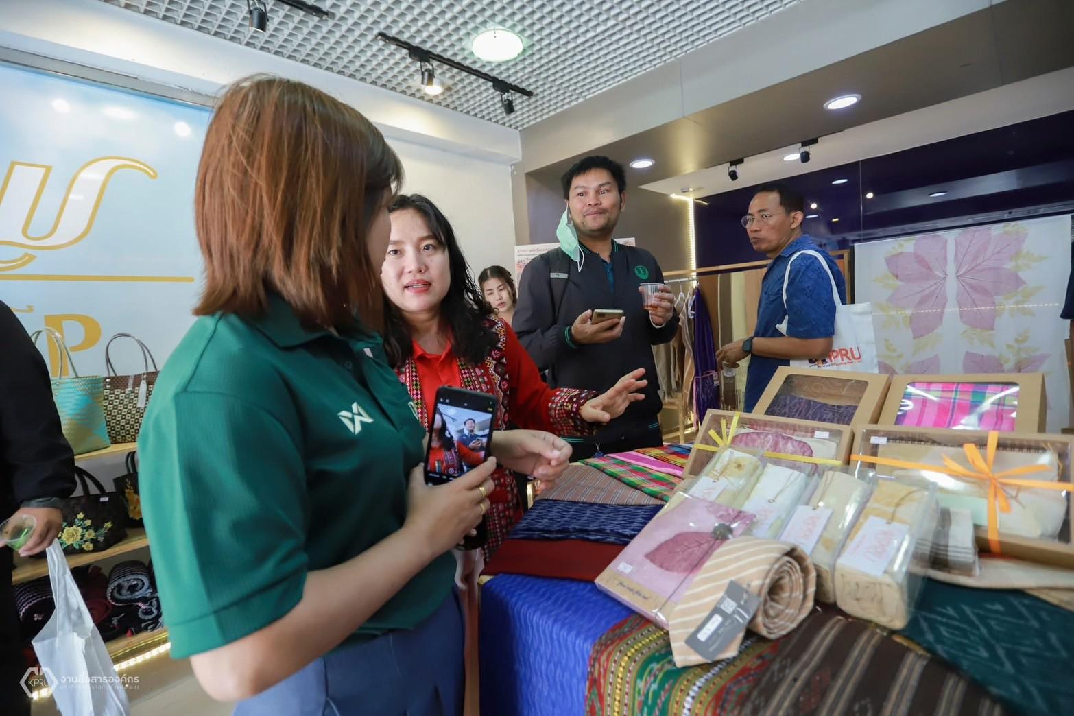 7. พิธีเปิดศูนย์การเรียนรู้ตลอดชีวิตและพัฒนามาตรฐานวิชาชีพ (Lifelong Learning and Professional Standards Development Center: LPC)